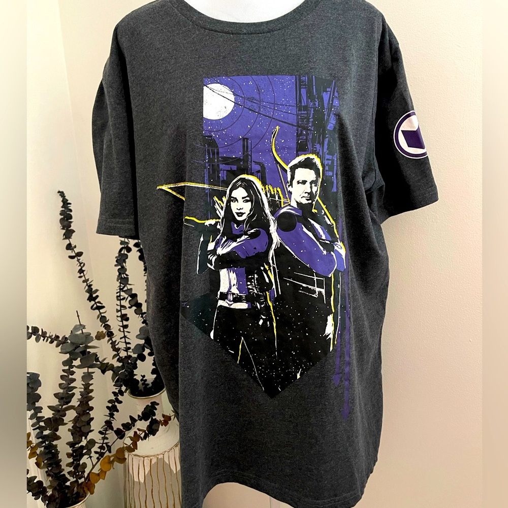 Marvel Hawkeye T-Shirt - Sz XL